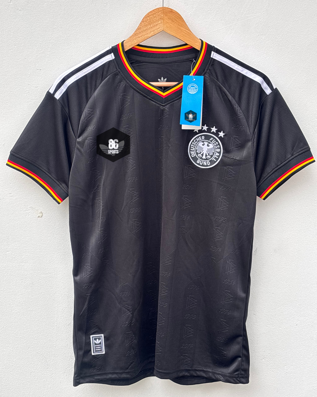 𝐈𝐦𝐩𝐨𝐫𝐭𝐞𝐝  𝐏𝐫𝐞𝐦𝐢𝐮𝐦 𝐄𝐝𝐢𝐭𝐢𝐨𝐧 -  GERMANY AWAY NEW SEASON KIT 𝐖𝐈𝐓𝐇 𝐒𝐇𝐎𝐑𝐓𝐒 2026