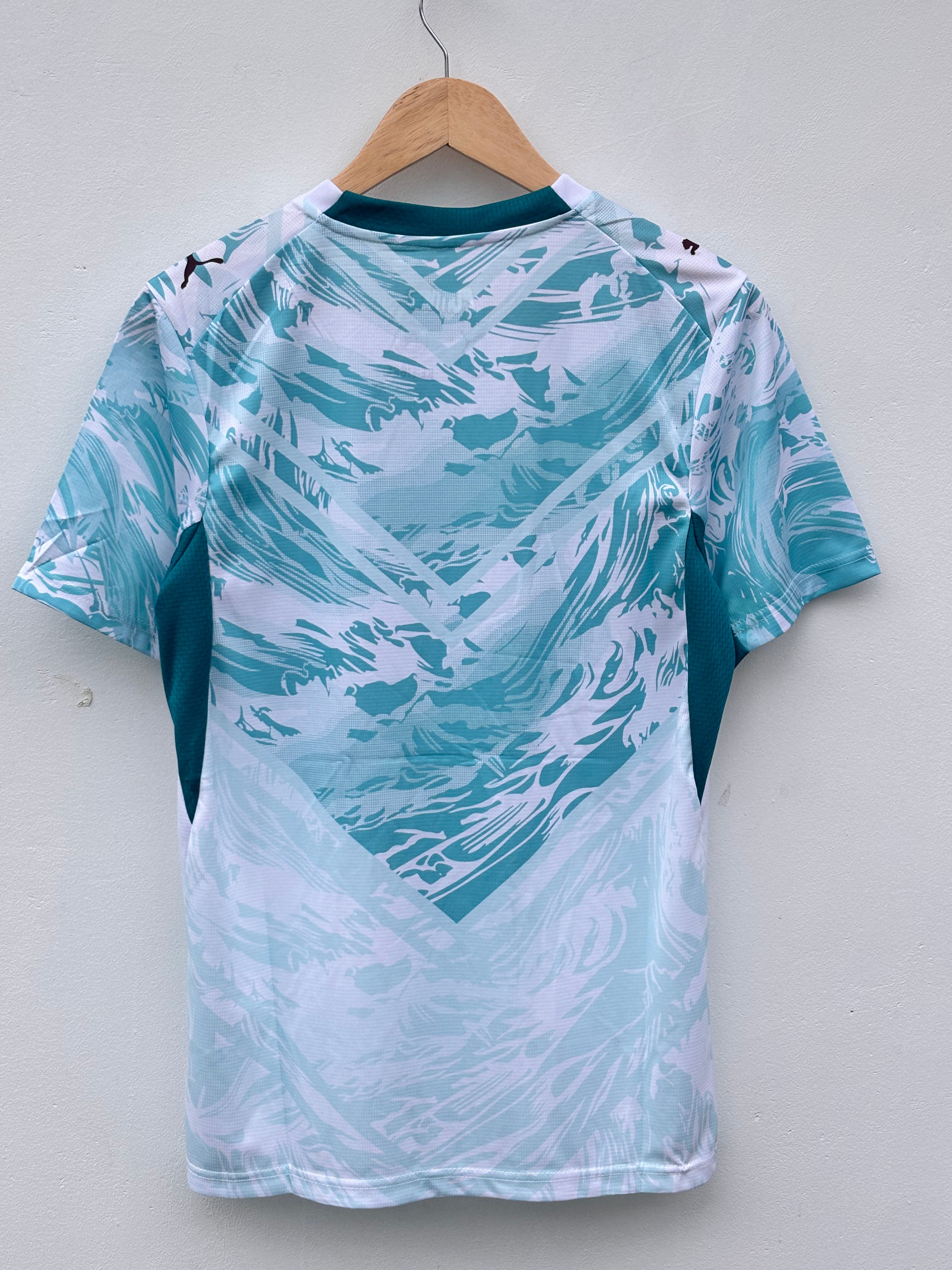 𝐈𝐦𝐩𝐨𝐫𝐭𝐞𝐝  𝐏𝐫𝐞𝐦𝐢𝐮𝐦 𝐄𝐝𝐢𝐭𝐢𝐨𝐧 -   PORTUGAL INTERNATIONAL AWAY   𝟐𝟎𝟐𝟓/𝟐𝟔