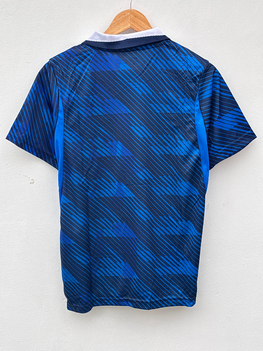 𝐈𝐦𝐩𝐨𝐫𝐭𝐞𝐝  𝐏𝐫𝐞𝐦𝐢𝐮𝐦 𝐄𝐝𝐢𝐭𝐢𝐨𝐧 -   FRANCE INTERNATION HOME KIT WITH SHORTS 𝟐𝟎𝟐6