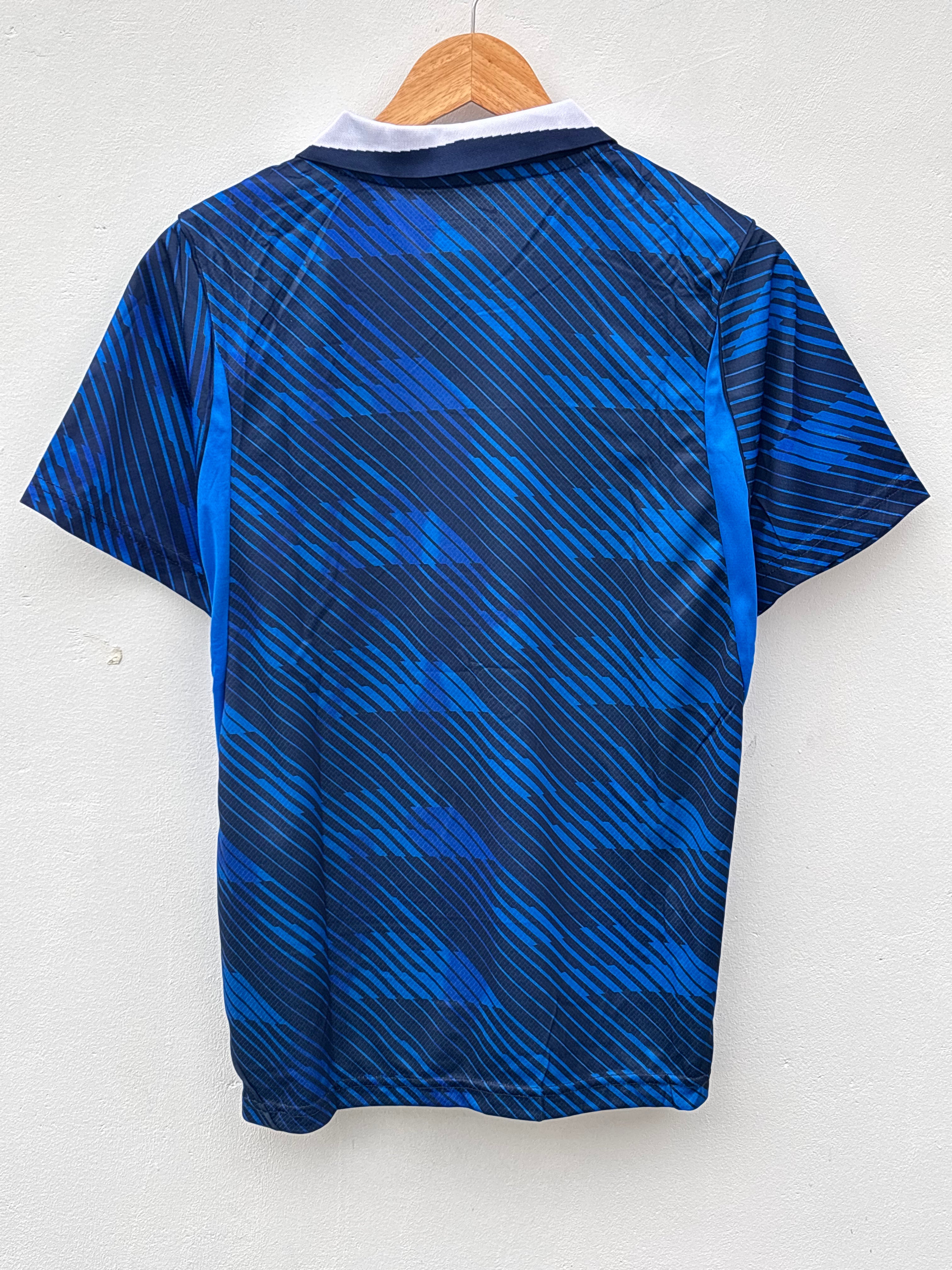 𝐈𝐦𝐩𝐨𝐫𝐭𝐞𝐝  𝐏𝐫𝐞𝐦𝐢𝐮𝐦 𝐄𝐝𝐢𝐭𝐢𝐨𝐧 -   FRANCE INTERNATION HOME KIT WITH SHORTS 𝟐𝟎𝟐6
