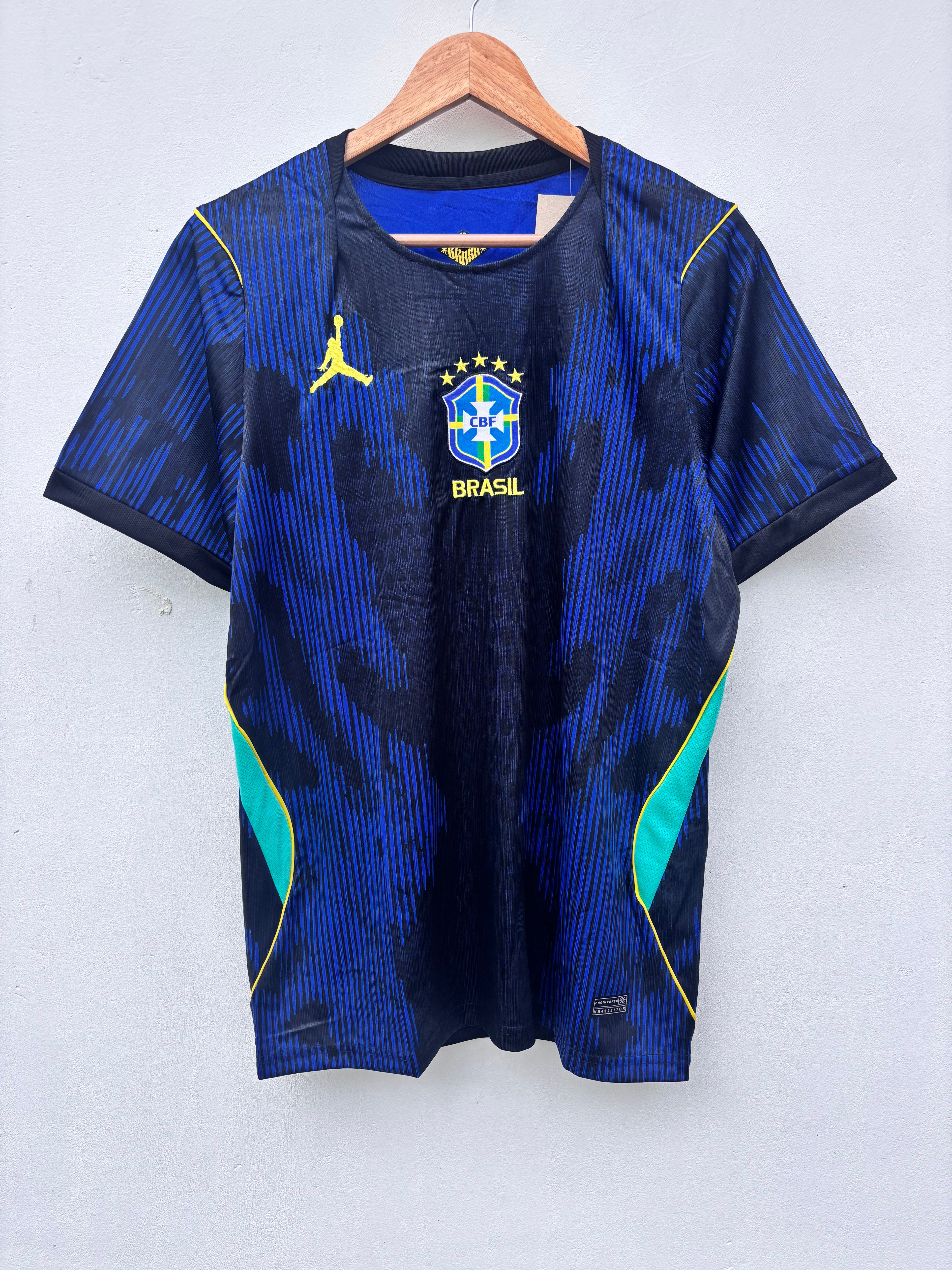 𝐈𝐦𝐩𝐨𝐫𝐭𝐞𝐝  𝐏𝐫𝐞𝐦𝐢𝐮𝐦 𝐄𝐝𝐢𝐭𝐢𝐨𝐧 -   BRAZIL INTERNATIONAL AWAY   𝟐𝟎𝟐𝟓/𝟐𝟔