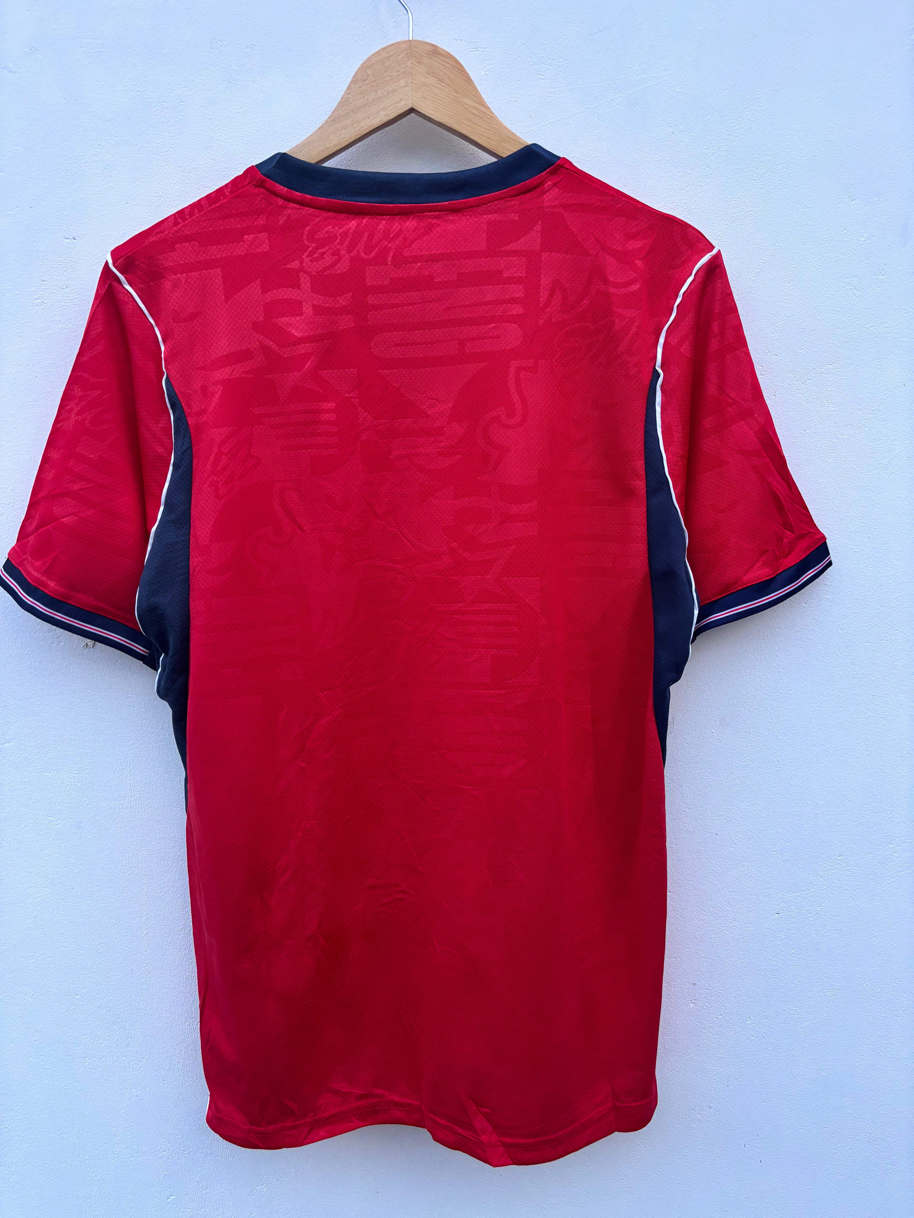 𝐈𝐦𝐩𝐨𝐫𝐭𝐞𝐝  𝐏𝐫𝐞𝐦𝐢𝐮𝐦 𝐌𝐚𝐬𝐭𝐞𝐫 𝐄𝐝𝐢𝐭𝐢𝐨𝐧 -  ENGLAND AWAY KIT  𝟐𝟎𝟐6