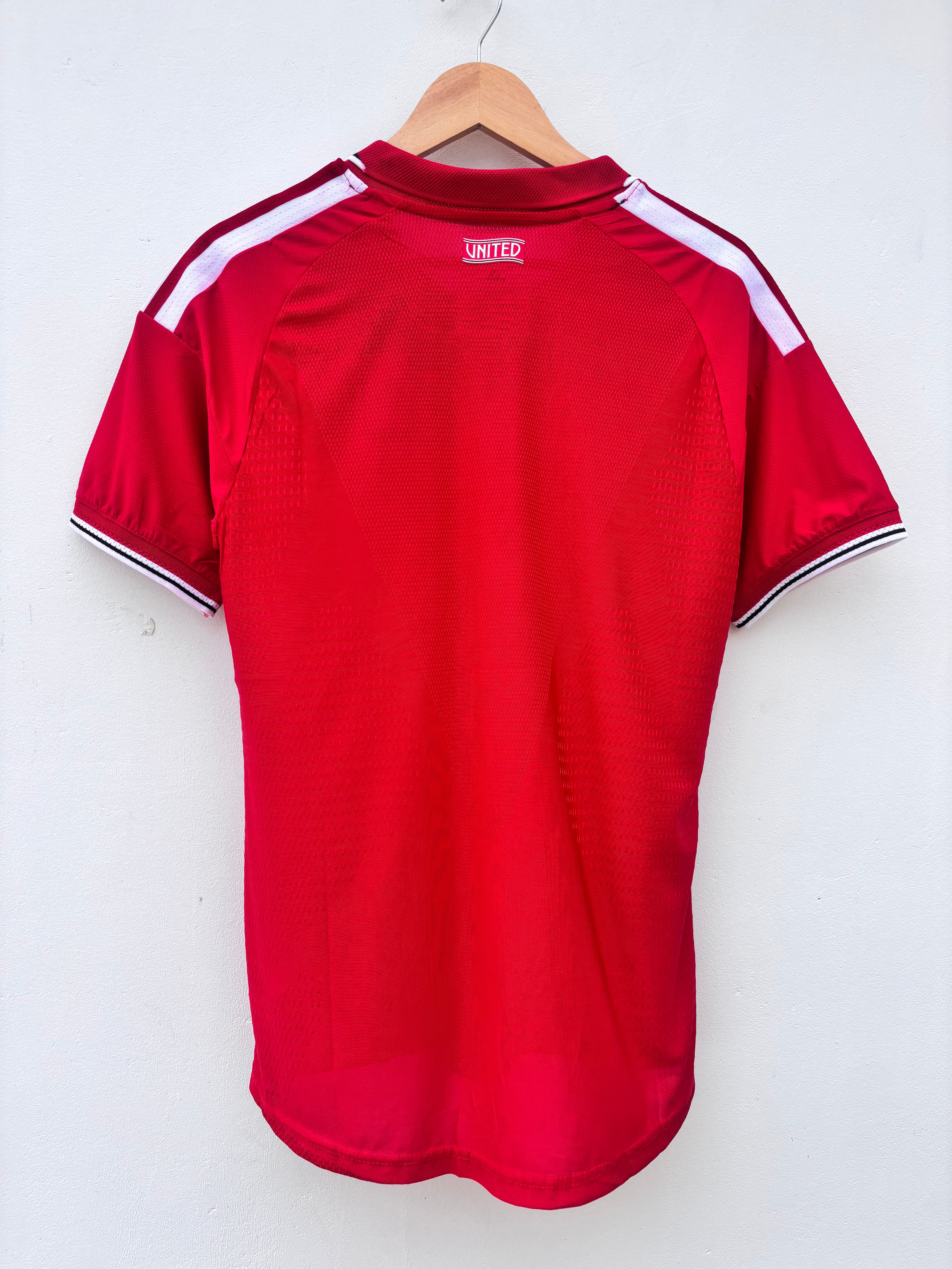 𝐈𝐦𝐩𝐨𝐫𝐭𝐞𝐝 𝐏𝐥𝐚𝐲𝐞𝐫 𝐕𝐞𝐫𝐬𝐢𝐨𝐧 - MANCHESTER UNITED PLAYER VERSION