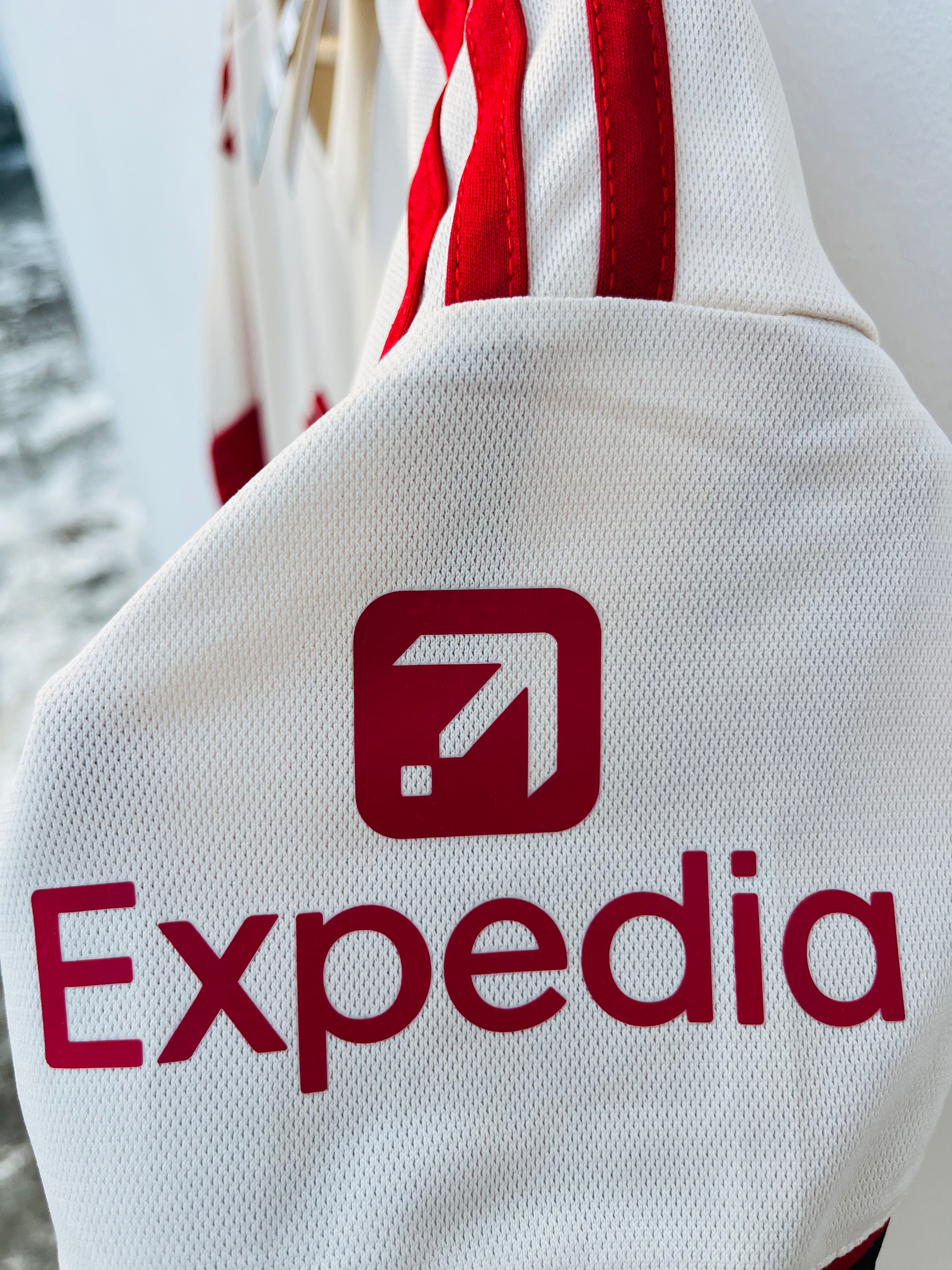 LIVERPOOL 𝟐𝟎𝟐𝟓/𝟐𝟔 𝐀𝐖𝐀𝐘 𝐊𝐈𝐓-𝐈𝐦𝐩𝐨𝐫𝐭𝐞𝐝  𝐏𝐫𝐞𝐦𝐢𝐮𝐦 𝐄𝐝𝐢𝐭𝐢𝐨𝐧