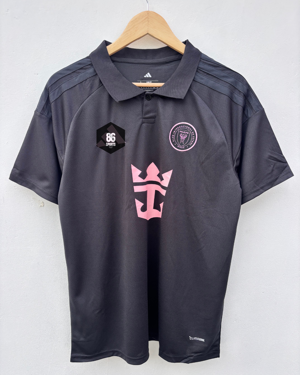 𝐈𝐦𝐩𝐨𝐫𝐭𝐞𝐝  𝐏𝐫𝐞𝐦𝐢𝐮𝐦 𝐄𝐝𝐢𝐭𝐢𝐨𝐧 - INTER MIAMI AWAY KIT WITH SHORTS 2026